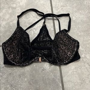 5 for $25🎈Like new Victoria’s Secret sexy front close bra